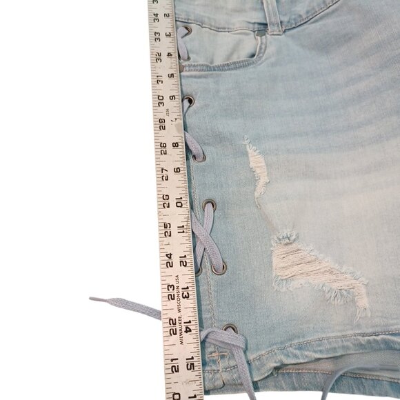 NEW WITH TAGS Jean Shorts - Frankie & Stella - Distressed 20W (5987 - Picture 5 of 7